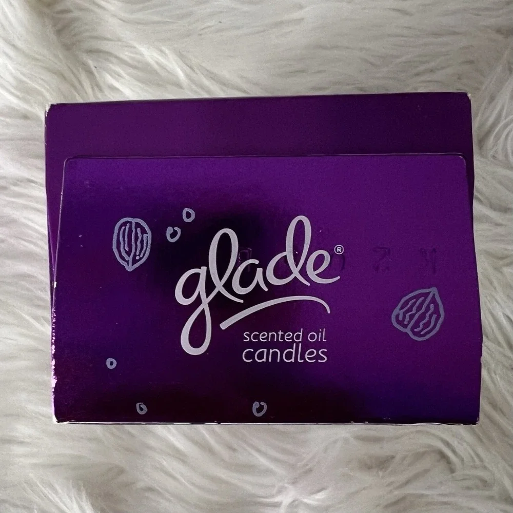 4 Glade Scented Oil Candle Refills‎ Nutcracker Crunch Walnut Mocha Retired NOS
